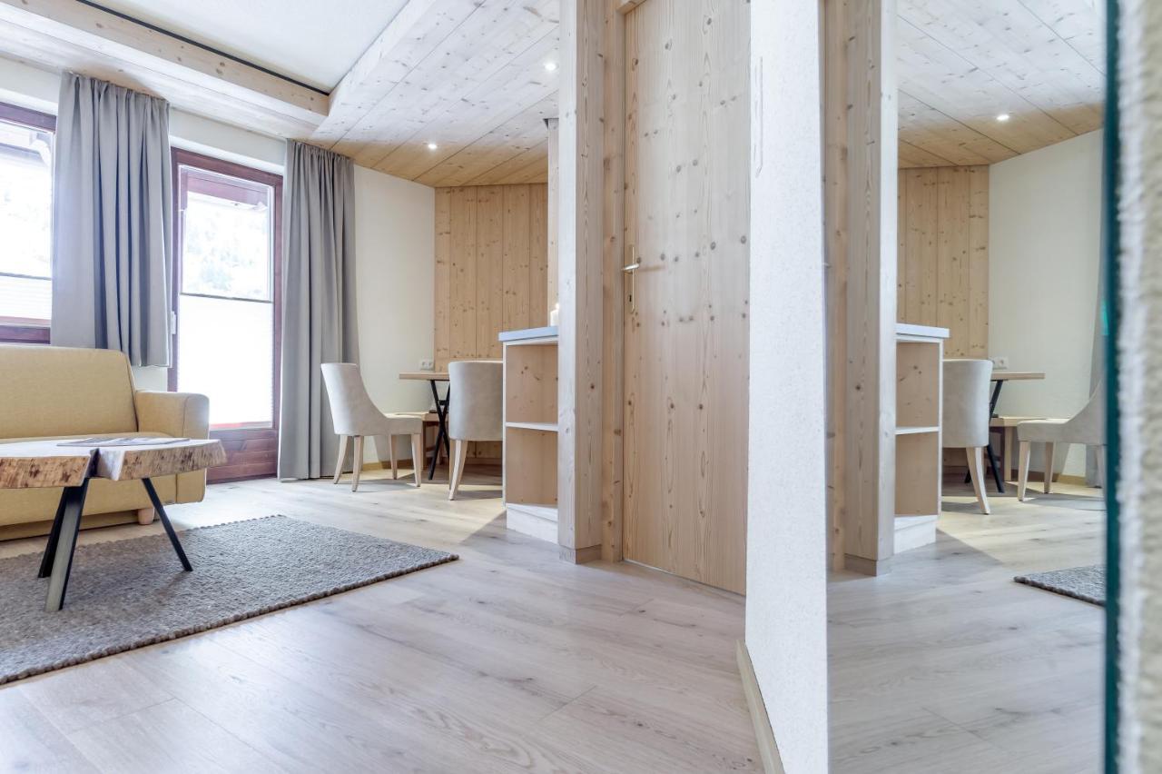 Hotel Garni Pirchhuett Obergurgl Extérieur photo